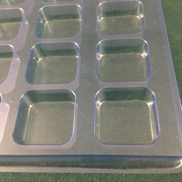 Polycarbonate Lab Tray - Engineered Components & Packaging LLC