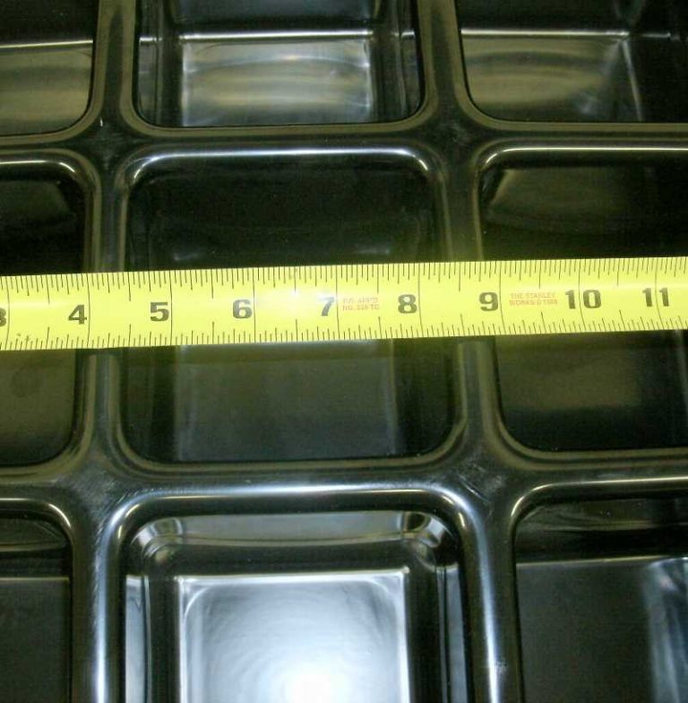 25 Cavity Large Plastic Tray 3" X 3" X 3" Depth Cavity