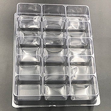 Plastic shipping tray with 2.5" cavity.